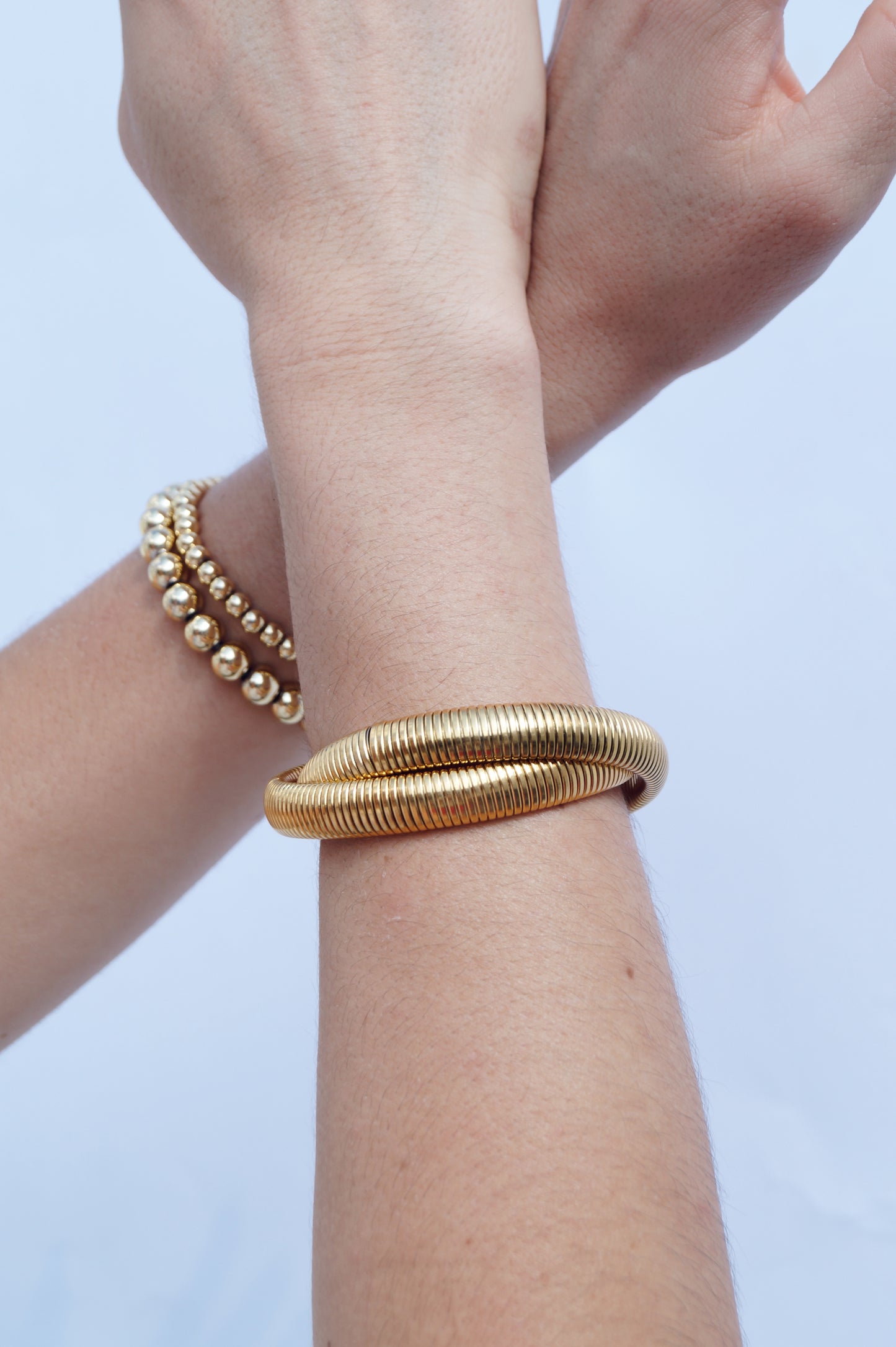 Pulsera doble dorada