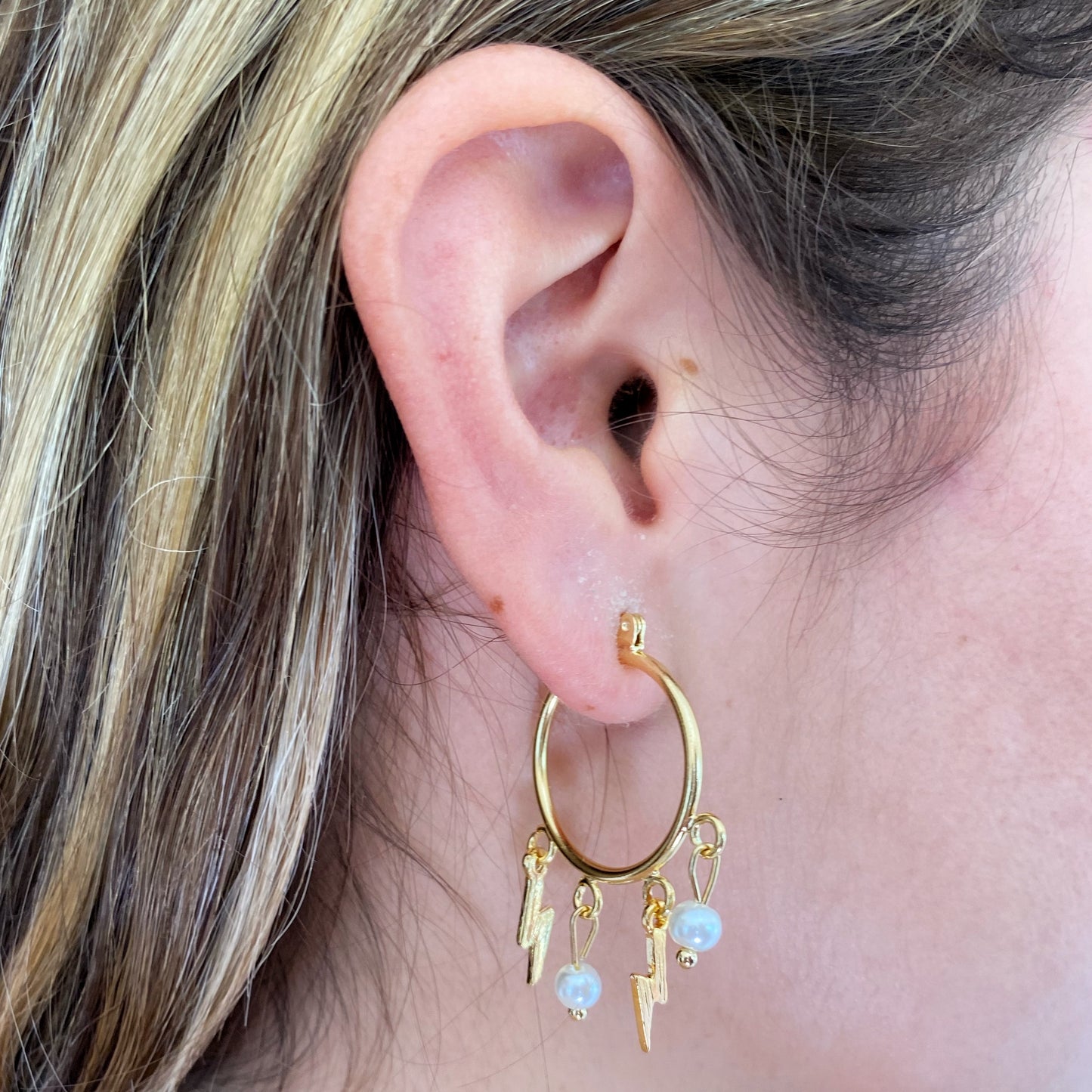 Arracadas rayo perla