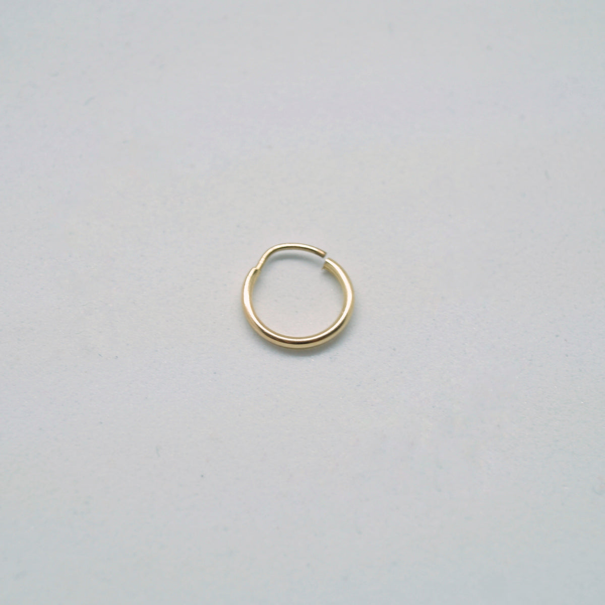 Mini arracada de oro