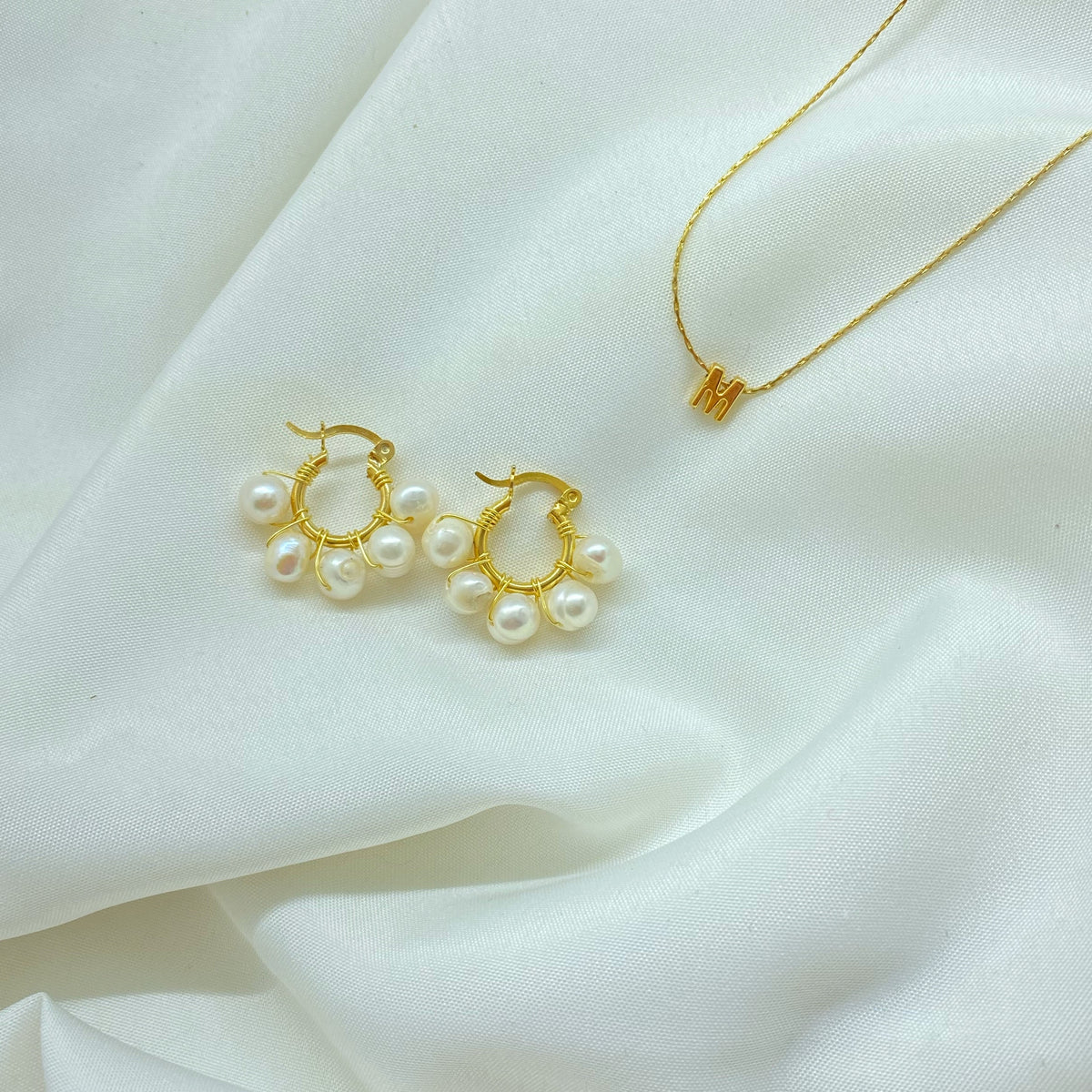 Conjunto letra oro