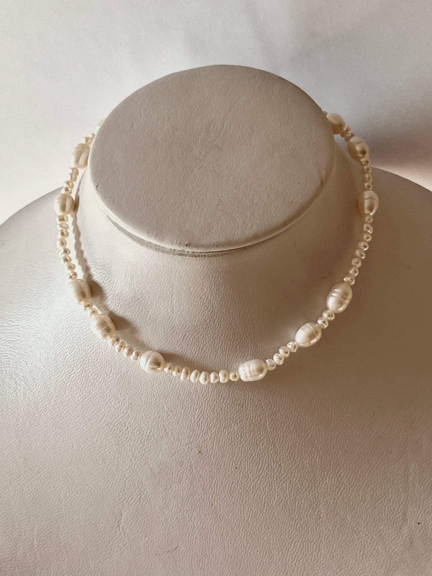 Choker classy pearls