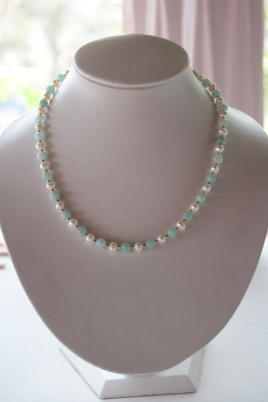 Collar aqua pearl